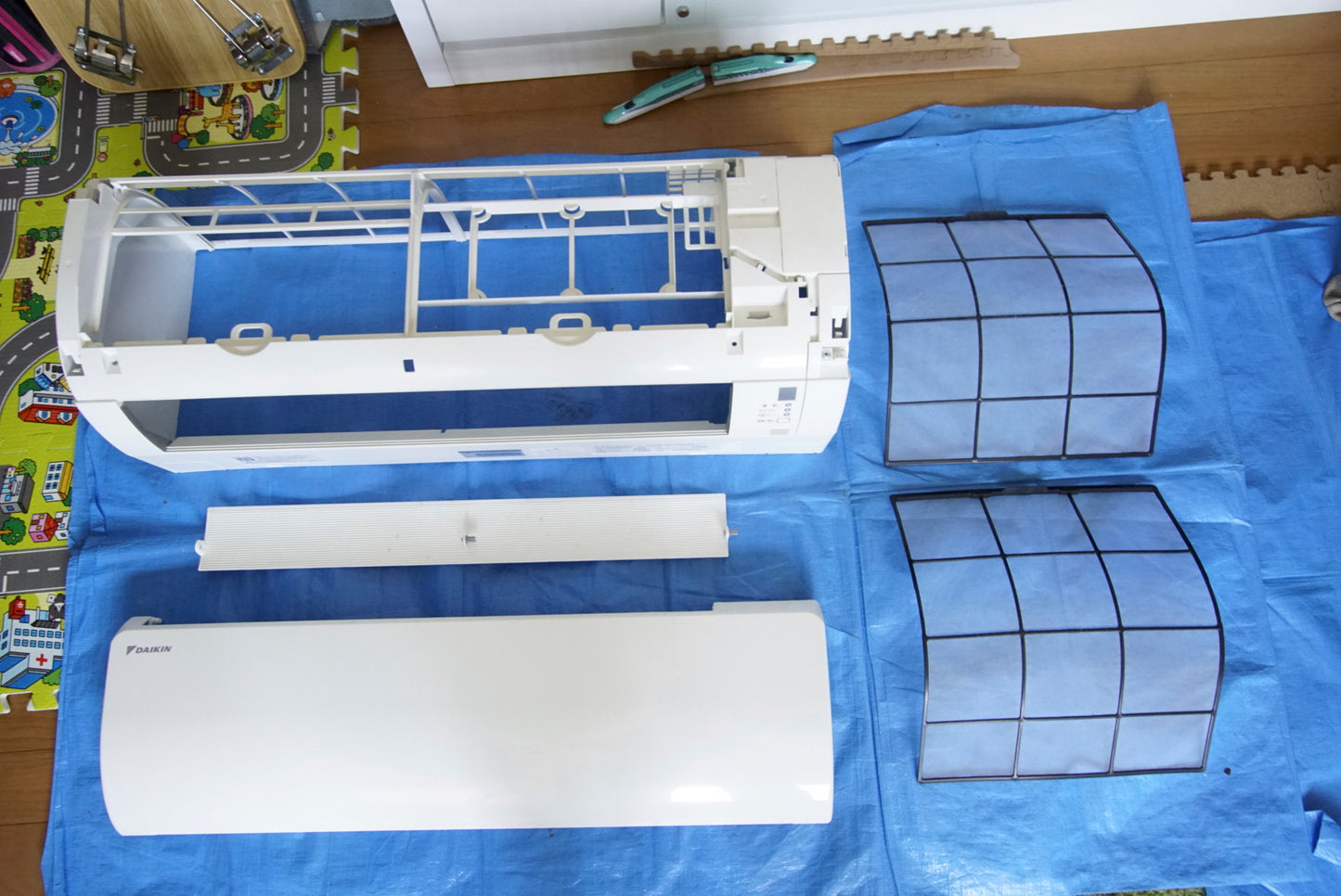エアコンクリーニング【お掃除機能なし】1台 抗菌エアコンフィルタープレゼント!