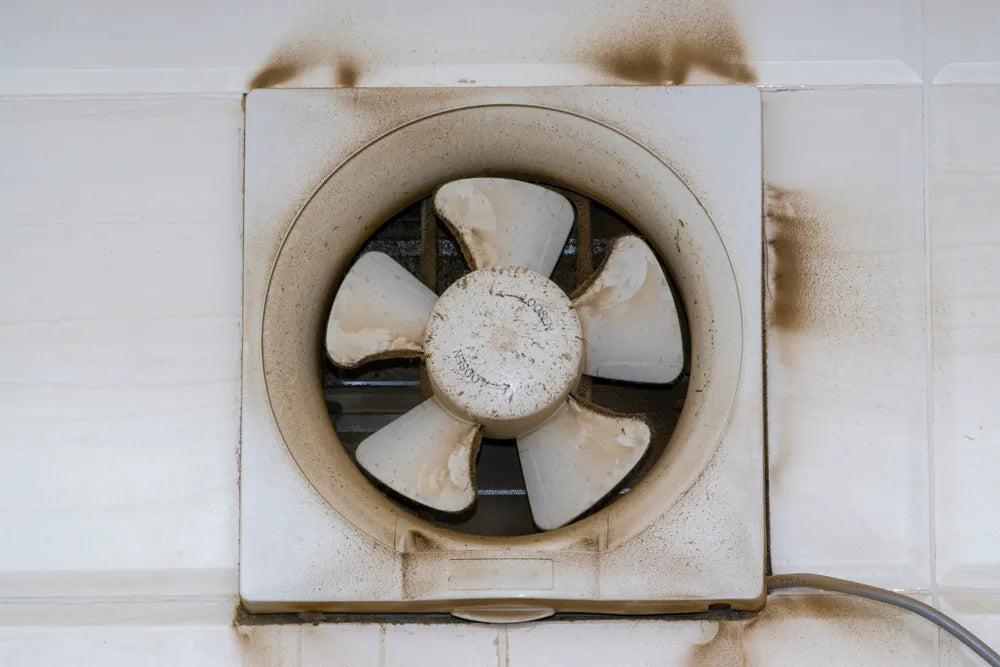 換気口周りの汚れの原因は？対策方法や落とし方を解説